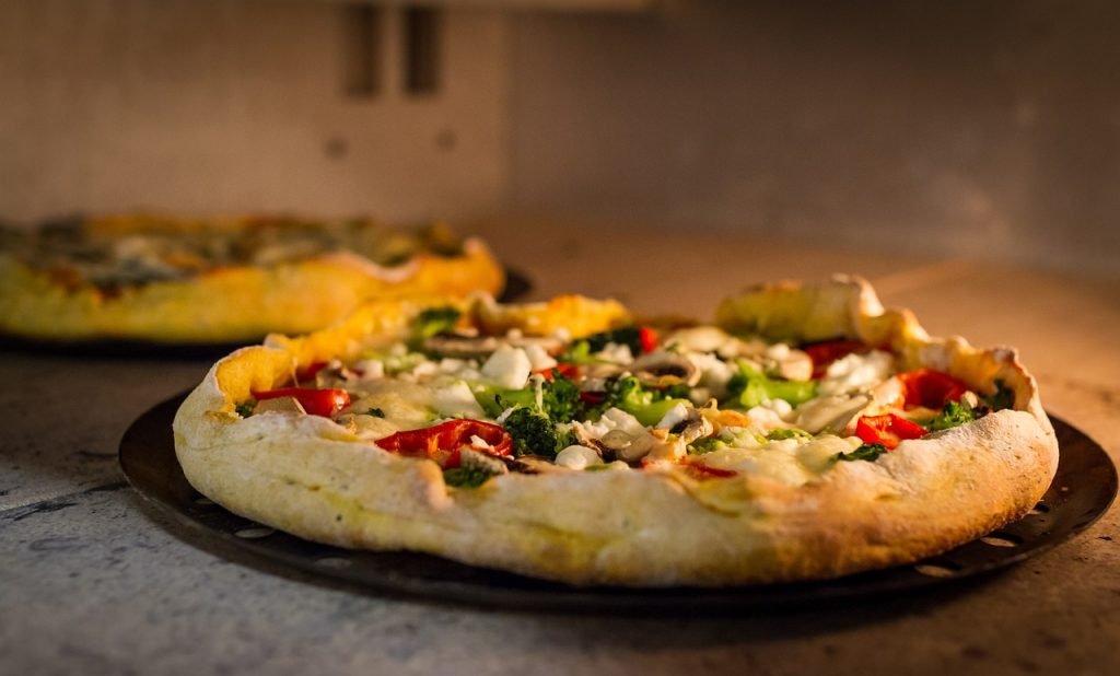 pizza, oven, restaurant-6478478.jpg